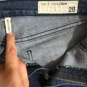 Rag & Bone Women's Dark Blue Ankle Jeans